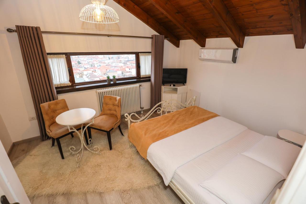 Bujtina Oxhaku Hotel Korcza
